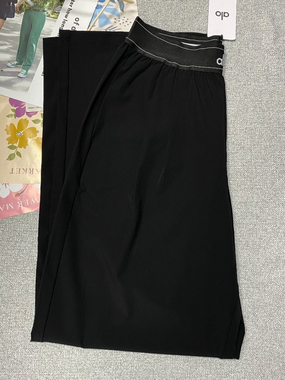 Black💥NWT ALO Yoga Suit Up Wide Trouser(Regular 30” Inseam)💂♀️Versatile - Picture 7 of 8